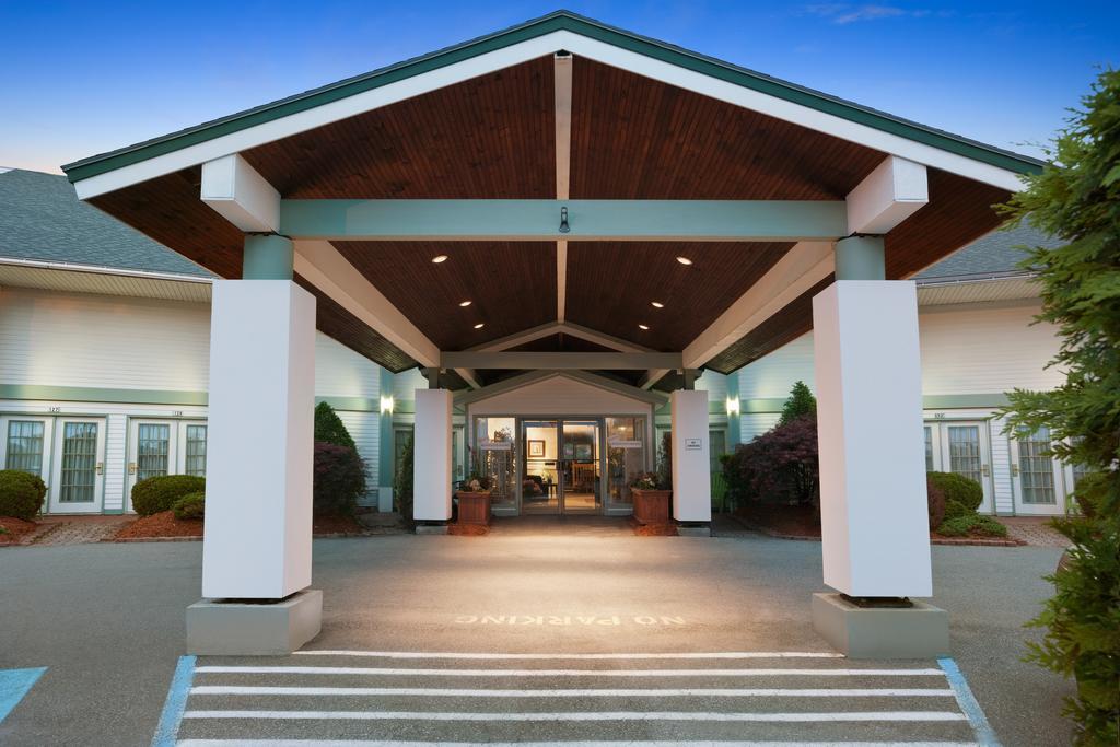 Days Inn By Wyndham Shelburne/Burlington מראה חיצוני תמונה