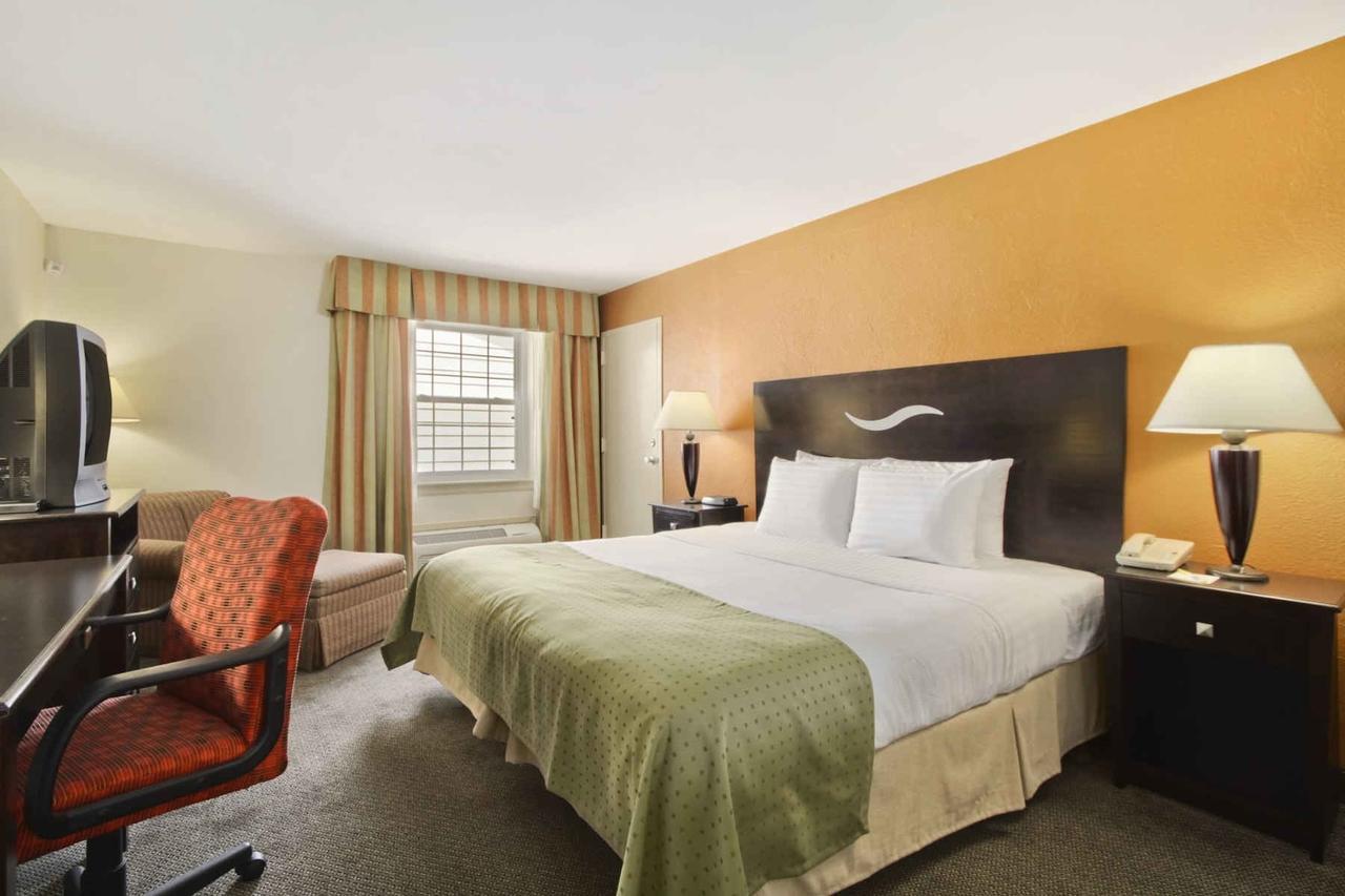 Days Inn By Wyndham Shelburne/Burlington חדר תמונה